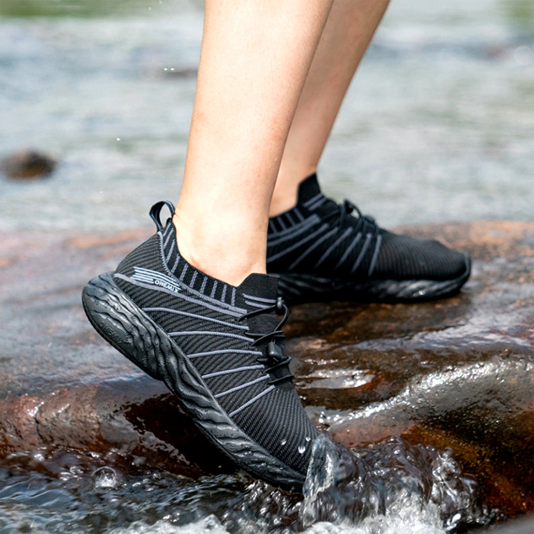 AQUATIDE Waterproof Odor-Stopping Sneaker